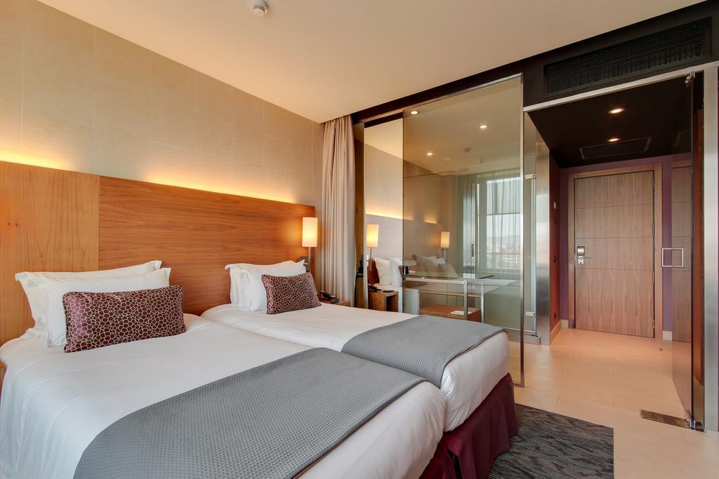 Double or Twin Room Extra Bed,113259156:JPEG